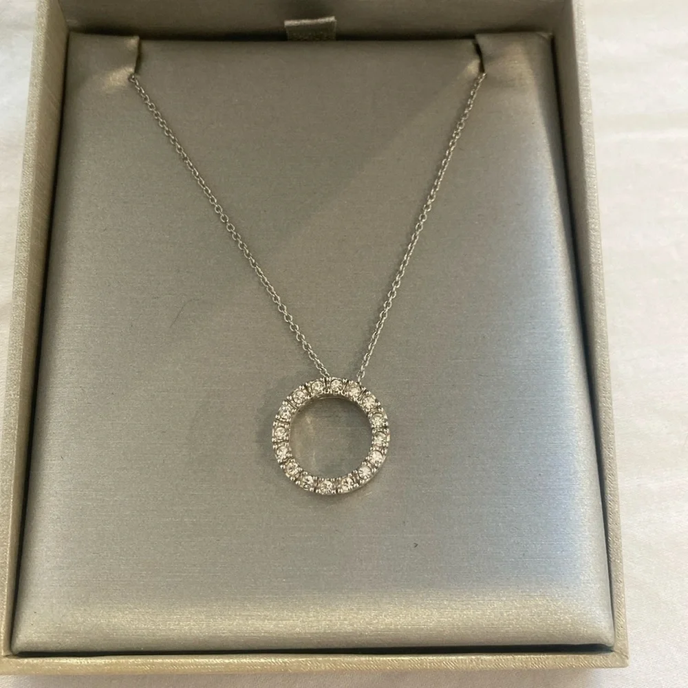 Zales diamond necklace - Picture 1 of 2